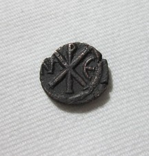 Byzantine. Ae Pentanummium, Justin I, 518-527 Ad. Nicomedia Mint. Christogram.
