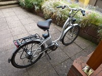 Pedelec, 28" Herren / Damenfahrrad mit Motorunterstützung bis 25kmh