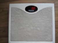 Soehnle Personenwaage Digital Anzeige rot 100% Funktion getestet Guter Zustand