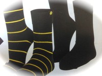 BVB Borussia Dortmund 2 Paar SOCKEN STRÜMPFE  Business-Socke Emblem NEU
