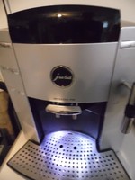 JURA Impressa F90 silber. kleiner Fehler.