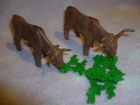 ✿ Playmobil ♥ 2 Kühe mit Grünzeug ♥ ♥  ♥