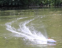 RC SPEEDBOOT RENNBOOT 35cm der Hammer über 35Km/h "Ferngesteuert 2,4GHz"   6027R