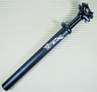 SATTELSTÜTZE XLC SP-S01 GEFEDERT 27,2 MM Ø 350 MM LANG SCHWARZ 45 MM FEDERWEG