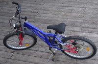 16" Mountainbike Kinderfahrrad Mountec 200  5 Gang Shimano gefedert blau rot