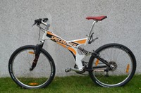Specialized Rock Hopper Fahrrad FOX Dämpfer 26 Zoll 27 Gang Shimano/Deore 