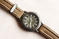 ECHTE VINTAGE SEIKO 80IGER JAHRE DAMEN JUNGEN UHR NEU SYF043J JAPAN WATCH MONTRE