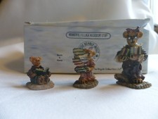 Boyds Bears Town Village Public Library Ms. Griz, Bailey, York Style 19506-1