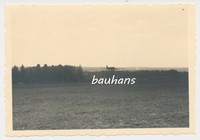 Foto Belgien Feldflugplatz bei Ochamps-Flugzeug bei Landung 1940 (p119)