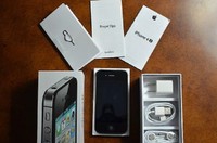 NEW iPhone 4S 32GB Unlocked Black + 1-Year Warranty World Straight Talk TMobile