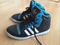 Adidas Turnschuhe blau/schwarz Größe 38.5/39 (5.5 UK) Damen Sneaker hoch