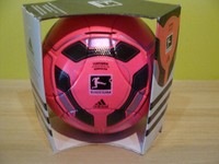 Adidas Torfabrik 2011/12 Bundesliga Winterball Official Matchball mit BOX