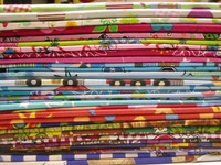 0,5 m x 55-80cm Baumwolle Stoffe FQ Kinder Tiere Punkte Auto Blumen Junge Sterne