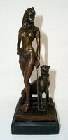 G192: Erotische Bronzefigur, Bronze, Ägypterin mit Panther, signiert Cesaro