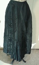 New listing
Antique Victorian Nice Embroidered Cut Work Soutache Mourning Steampunk Skirt