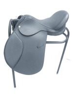 Neue Entwurf  Baumloser Sattel Schwarz Vielseitigkeit Springen(VSS) mit Zubehör 