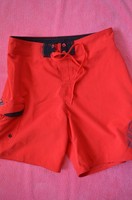 Boardshorts Quiksilver rot Gr. / W 28