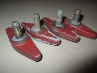 Wiking Komet,Saturn Schlauchboot Knebelschrauben 4 Stück!!