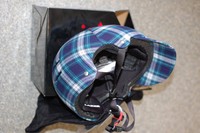 Lazer CityZen City Helm Gr.L  blau-kariert  2012