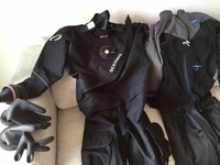 Oceanic Trockentauchanzug HD09, Größe 52, Schuhgröße 45 mit 2-teil. Unterzieher