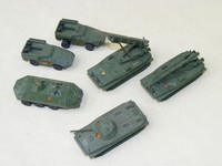 DDR NVA Konvolut 6 Stück Modellauto 1:87 Panzer, Raketenwerfer 