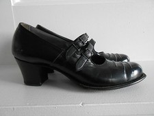 Vintage 1930's Walk Over Black Double Calf Strap Leather Heels Sz 8 1/2 A