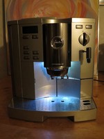 Kaffeevollautomat Jura S9  Platin,  frisch gewartet