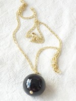 #10.206# (S574-D) Goldener Anhänger mit Onyx-Kugel