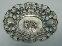 ALTE SILBER SCHALE MIT 3 PUTTO BEI DER APFEL ERNTE 800 MIT MOND KRONE