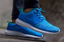 Baskets Nike Roshe Un Flyknit Mesdames Sneaker, Taille:38 Baskets Nike Roshe Un Flyknit Mesdames Sneaker, Taille:38
