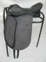 " Neue Qualität "Leder Dressur Baumloser Sattel schwarz erhältlich in 6 Größen 
