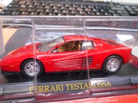 FERRARI Testarossa V12 Supersportwagen 1984 red rot IXO Altaya Sonderpreis 1:43