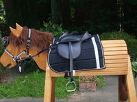 Ponysattel Sattel f. Holzpferd Reitersattel  Zubehör Reitsattel komplett SET NEU