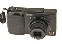 Ricoh GR Digital 8,1 MP Digitalkamera - Schwarz 