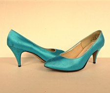 Women Vintage 80’s Satin Pumps Shoes 8 Turquoise Heels Used Prop Shiny Textile