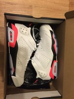 Nike Air Jordan 6 Retero Low