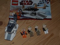 Rebel Trooper Battlepack Star Wars Set 8083 mit Minifiguren !