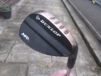 A NICE DUNLOP MAX 60 DEGREE LOB WEDGE IN GOOD CONDITION