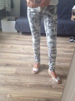 Skinny Hose von Vila (Gr. S, grau) 