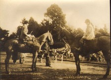 1920 photo - a horse and hounds scene at linlithgow & stirling