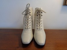 Ladies Civil War Cream Lace Up Ankle Boots/Shoe 6