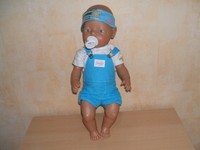Zapf Baby Born Puppe 43 cm + Kleidung