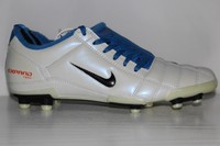NIKE TOTAL 90 III EXPAND TECH PLUS FG  GR.37,5 (4,5)   *NEU*  (1511)