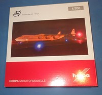 Herpa Wings 1:200 Antonov An-225 Myria Antonov Airlines riesig OVP 555814