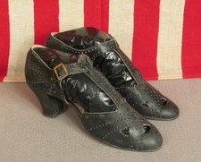 Vintage 1930s Black Leather Buckle Strap Heels Shoes Sz.5 Nice Detail 9 1/2"