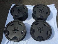 AMG AERO 7400098 8x17 ET28 W124 Oldtimer schwarz matt glanz Harleyschwarz