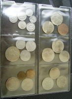 Sammlung verschiedener Münzen von Anfang bis Ende der DDR