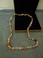 #6078# (S042-D) Endloskette mit Edelsteinen und Man Sang Perlen