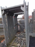 Layher Vertikalrahmen Rahmen Ständer vertikal LAYHER Gerüst  1,09 x 2,00 m