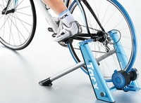 Tacx "Blue-Twist T2675" Mod. 2015 Fahrrad Rolltrainer Heimtrainer Trainingsrolle